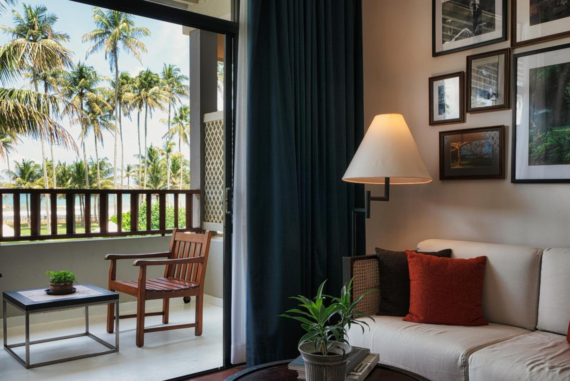The Blue Water - Geoffrey Bawa Heritage - City Resort Hotel Wadduwa Exteriör bild
